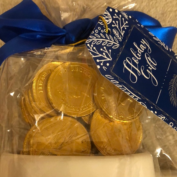 NWT-Rae Dunn “Mazel Tov” mug - Picture 2 of 4